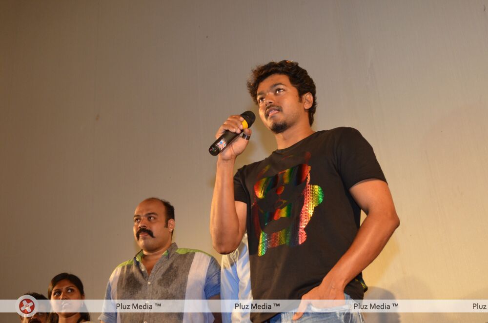 Vijay - Vijay in kerala to promote velayutham - Pictures | Picture 110034